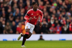 乐鱼app-费迪南德：亚当-沃顿是我心仪的中场之一，但曼联有梅努